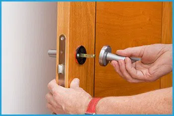 Lock Locksmith Services Portland, OR 503-716-1426 - 12-changing-locks